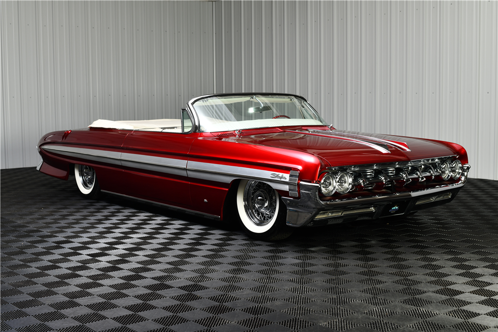 1961 Oldsmobile Starfire Custom Convertible offered from the Bryan Frank Collection - Barrett-Jackson Scottsdale
