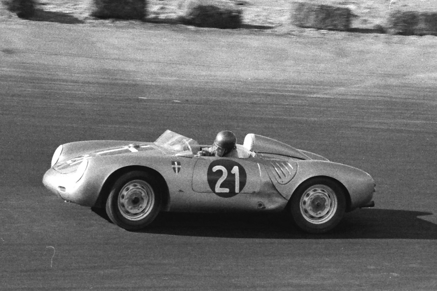 957-08.09 Julius Voigt-Neilsen in 550A-0121 chases Ian Raby in his Cooper Climax at Roskilde, Denmark in September of 1957(Courtesy of Carsten Frimodt) RM Sotheby's Villa Erba sale