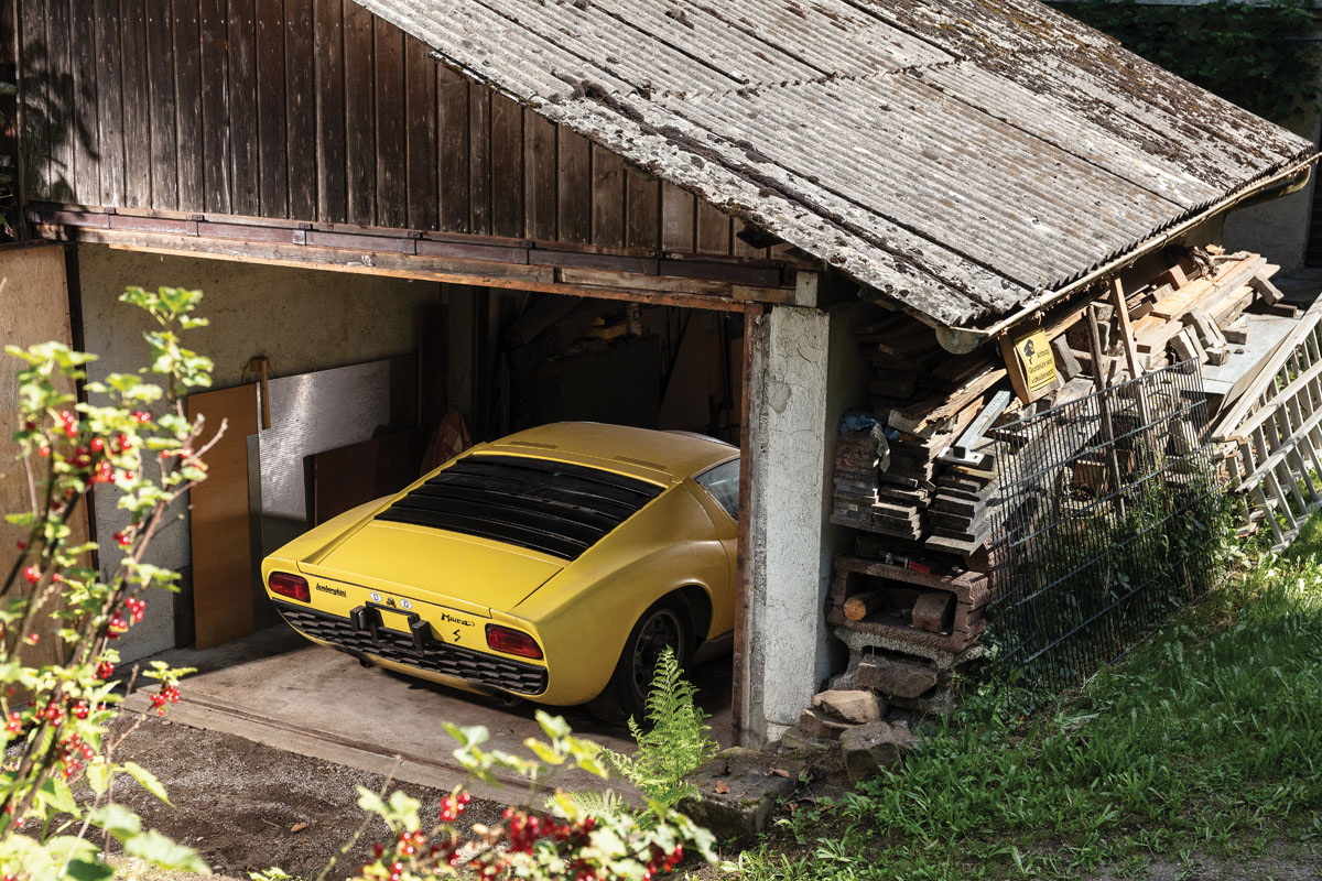 1969 Lamborghini Miura P400 S - Peter Singhof © 2019 Courtesy of RM Sotheby’s