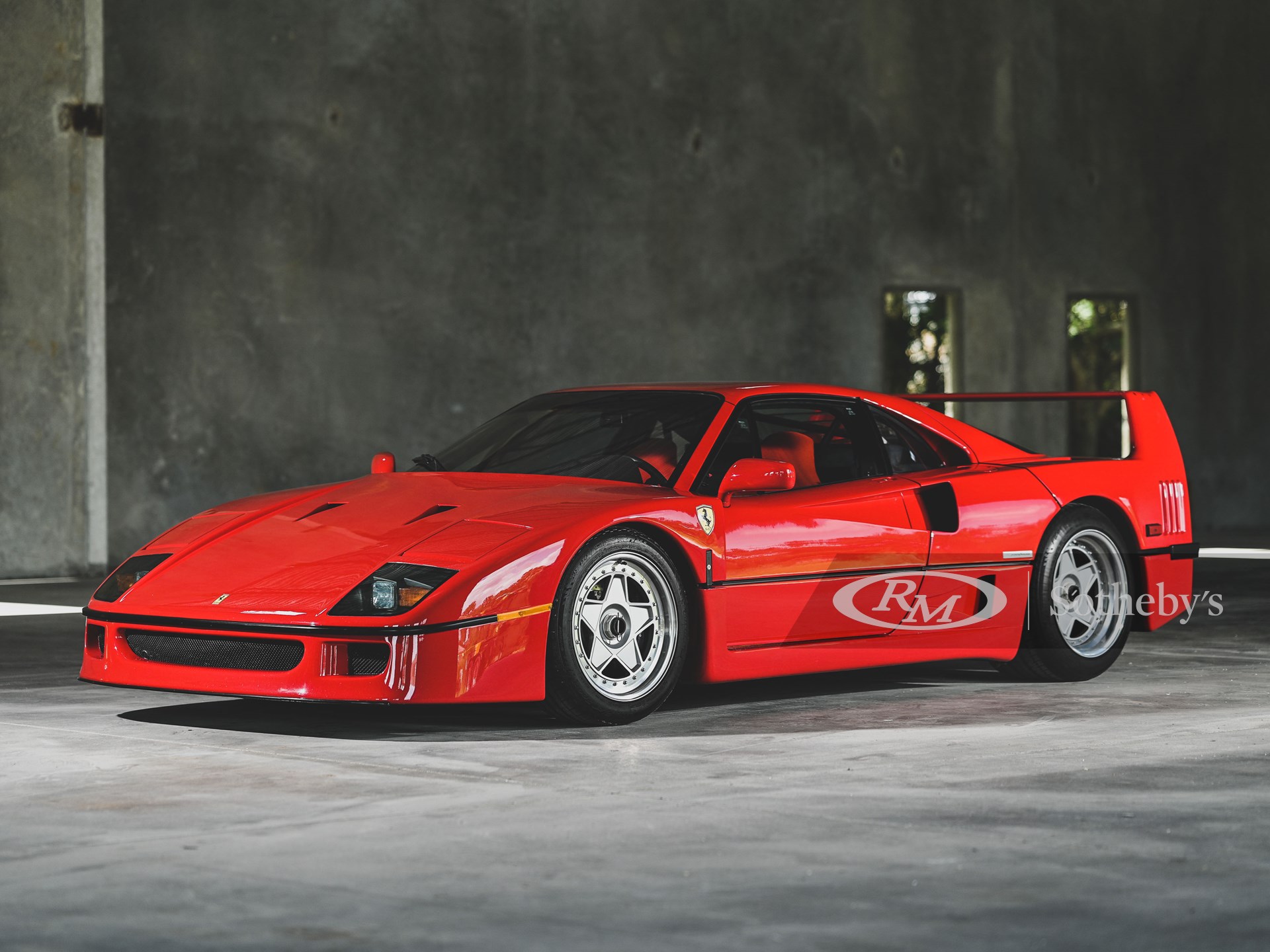 200701 1991 Ferrari F40 (Credit – Jasen Delgado ©2020 Courtesy of RM Sotheby's) (1)