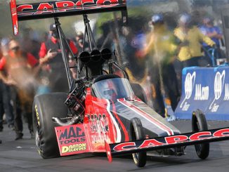 Steve Torrence expands Top Fuel points lead by beating dad in FallNationals final (678)