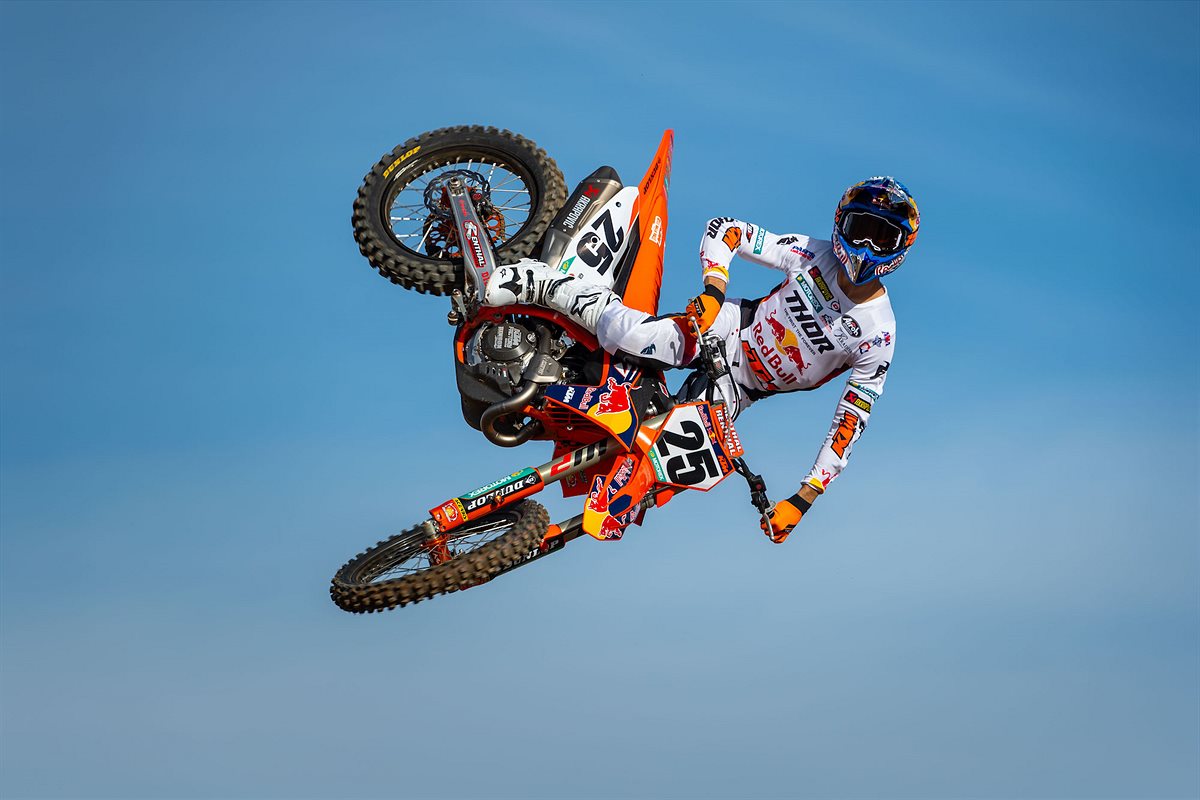 211210 #25 Marvin Musquin_2022 KTM 450 SX-F FACTORY EDITION