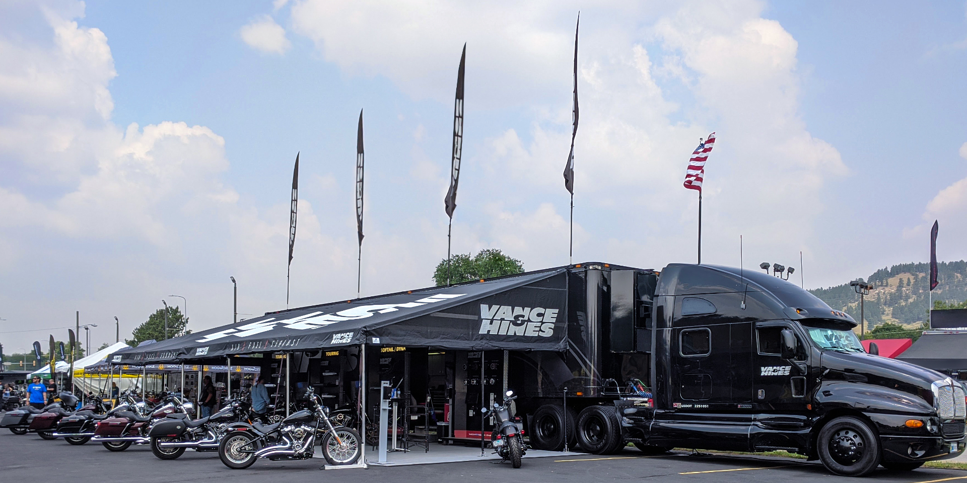 220407 Vance & Hines Truck at Rally
