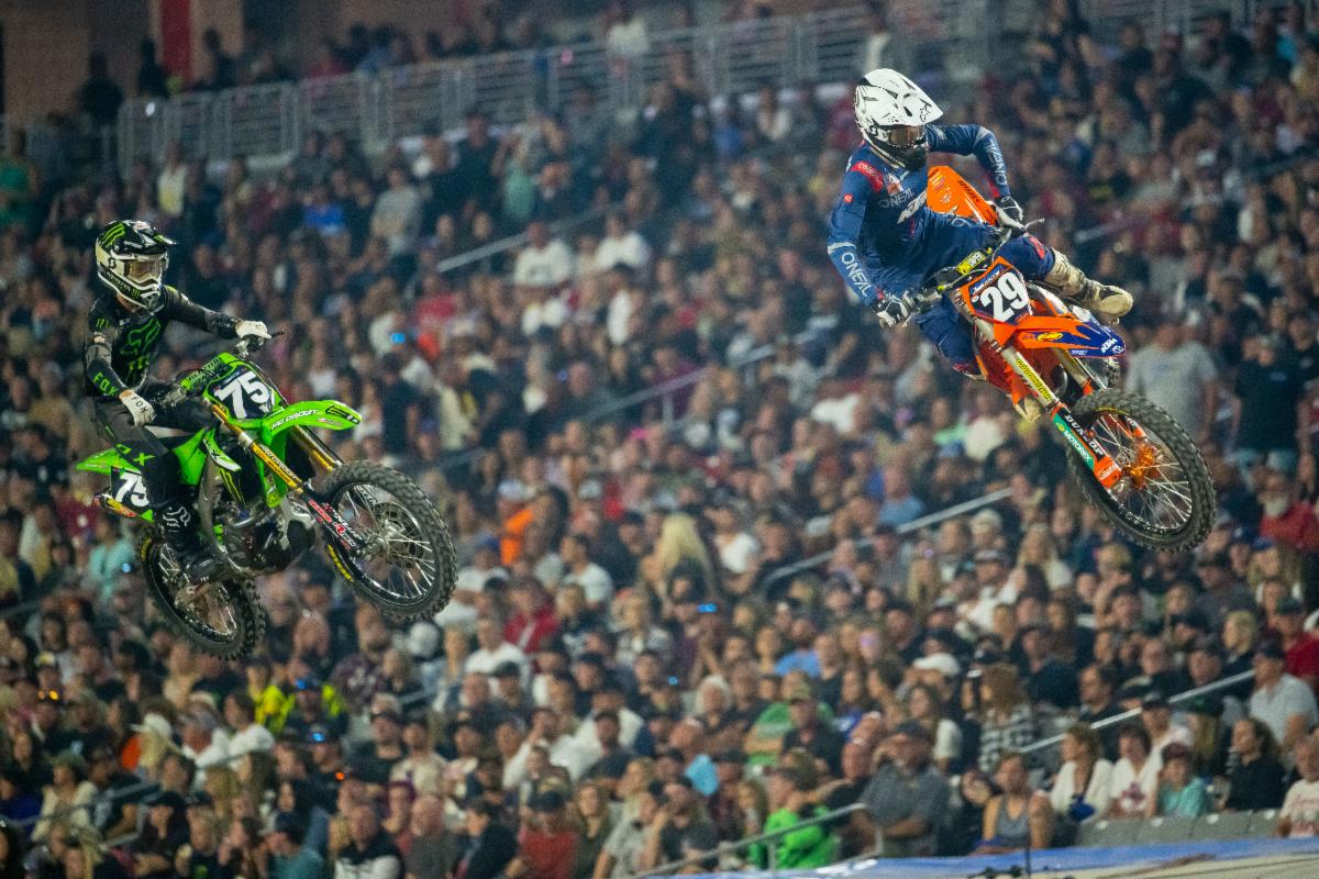 Julien Beaumer (29) was nearly flawless on the high-speed Supercross track