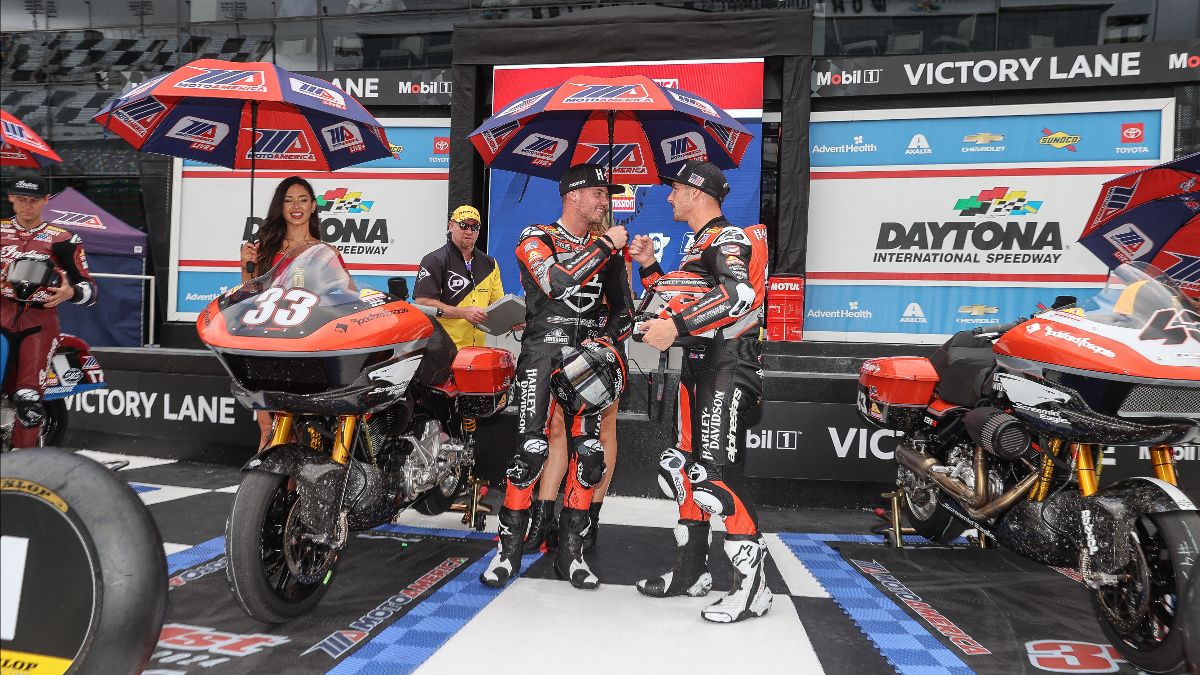 240309 Kyle Wyman and James Rispoli celebrate their first and third place finish in the Mission King Of The Baggers