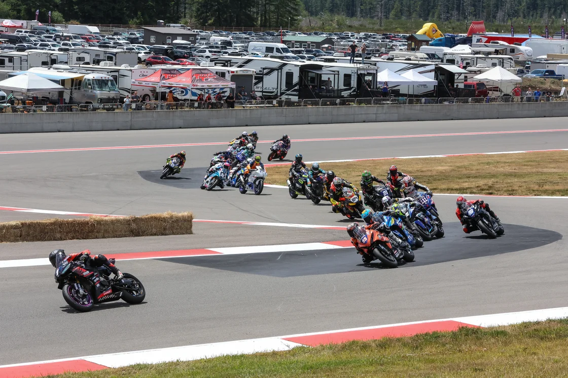 Alessandro Di Mario (1) gapped the field in just two corners