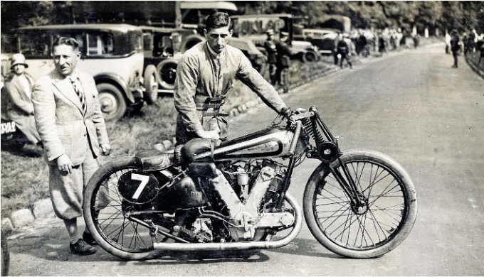 The original V twin at Arpajon – Copyright- Mortons Archive